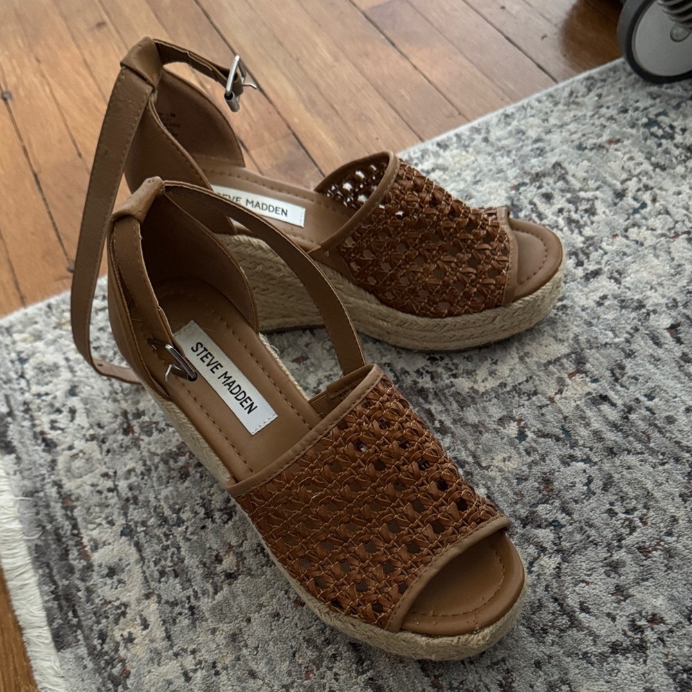 Steve Madden Brown Woven Espadrille Wedge Sandals